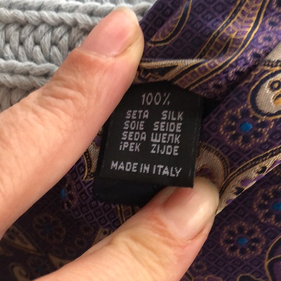 Silk Tie - Picture 5 of 5